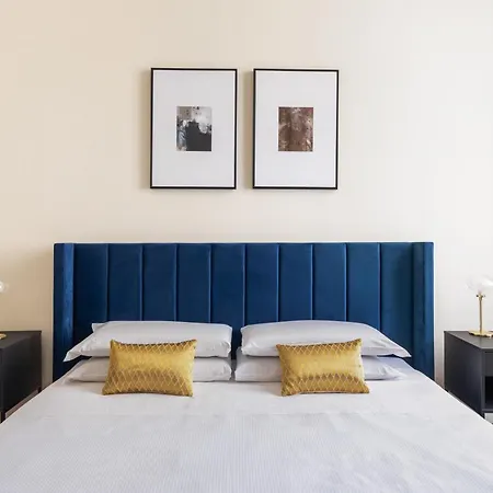 Modena Boutique Daire Floransa